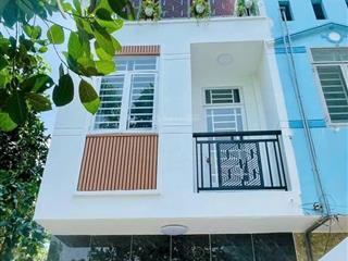 Nhà 3 tầng hẻm ô tô 4m shr chi 2 tỷ