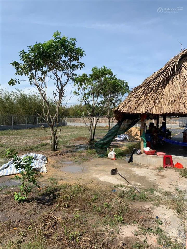 Bán nhà vườn thái mỹkhu dân cư có view kênh phước hoà đẹp 954m2(24x37)300m2 thổ cư.giá 2 tỷ200