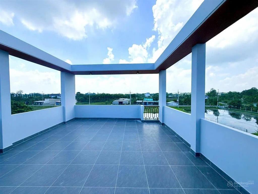 Bán nhà 3 tầng  đường cây da  tân phú trung  củ chi  80m2 . giá 2 tỷ 500 triệu