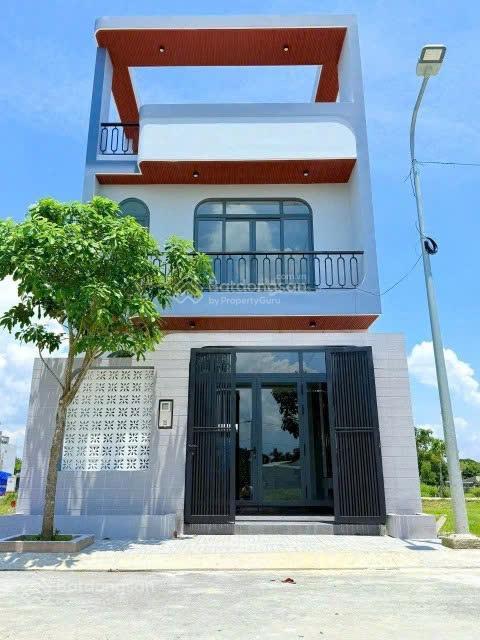 Bán nhà 3 tầng  đường cây da  tân phú trung  củ chi  80m2 . giá 2 tỷ 500 triệu