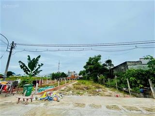 Khu dân cư mặt tiền đường nhựa 31  cách liễu bình hương 300m  199,9m2 (5x40) đất ở. giá 2 tỷ 100
