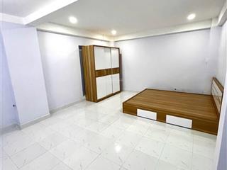 Hạ giá sốc! nhà cmt8 q10 64m 5pn xe hơi ngủ trong nhà 9tỷ850 còn tl
