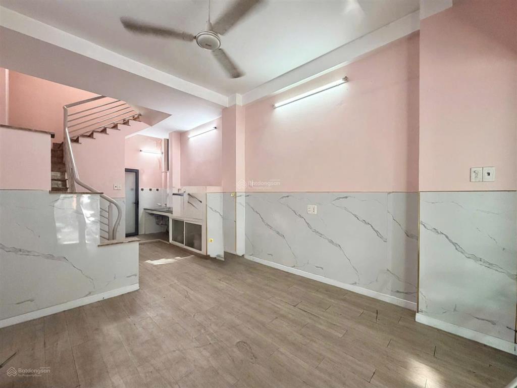 Cơ hội sở hữu nhà đẹp trung tâm quận 10 hẻm 8m xe tải tránh