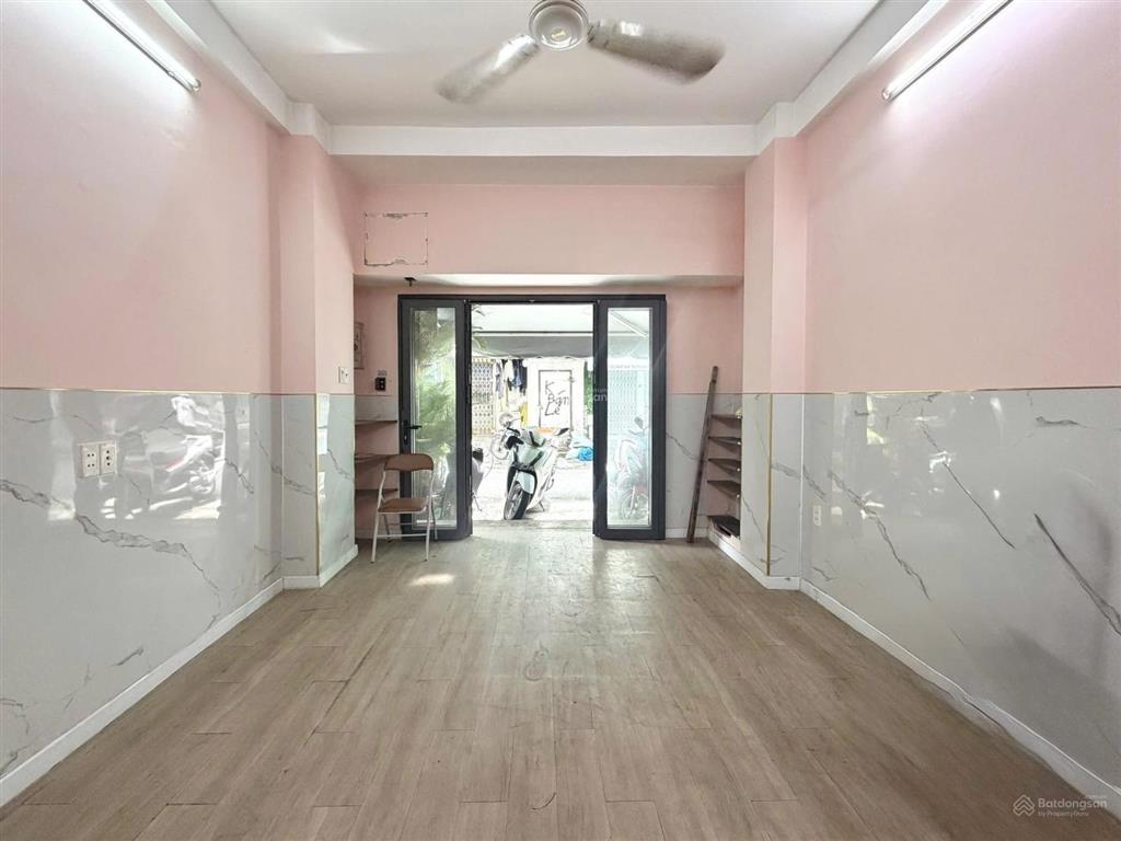 Cơ hội sở hữu nhà đẹp trung tâm quận 10 hẻm 8m xe tải tránh