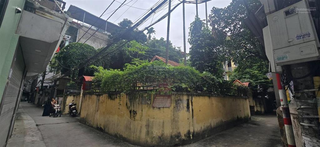 Siêu hiếm  lô góc phố vũ tông phan  3 mặt thoáng  ô tô vào nhà  đầu tư siêu lợi nhuận