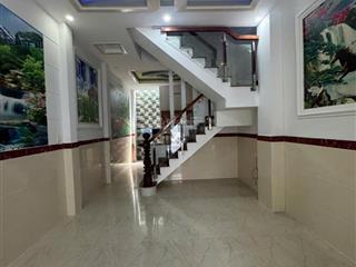 Hiệp thànhquận 12nhà mới 4 tầng hẻm nhựa 8m khu phân lô,an ninh nhà cao tầng