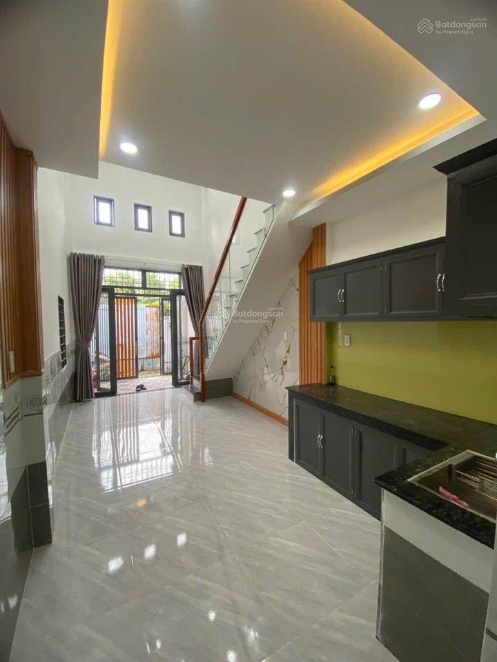Nhà đẹp 1tỷ990, ngang 3,5*13m, gần ngay metro quận 12