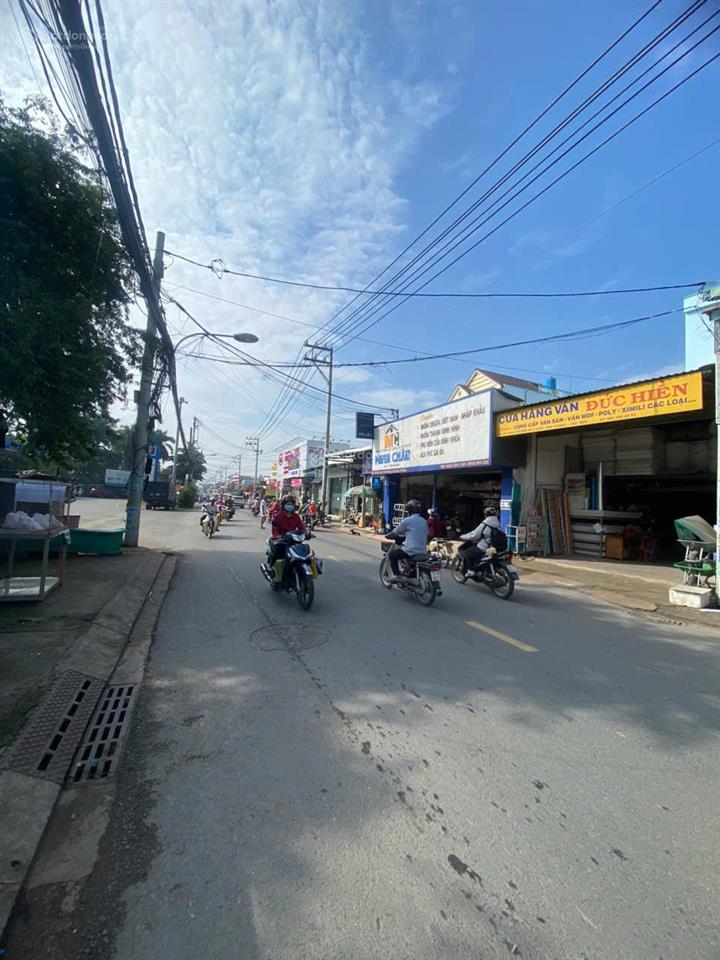 Dòng thu 30tr/tháng,diện tích 232m2 nhà mặt tiền phan văn hớnhóc môn