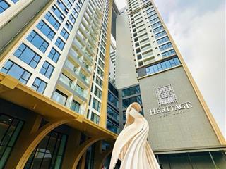 Đón bình minh ngay tại căn hộ 3 ngủ diện tích 150m2 view hồ tây lộng gió!!!