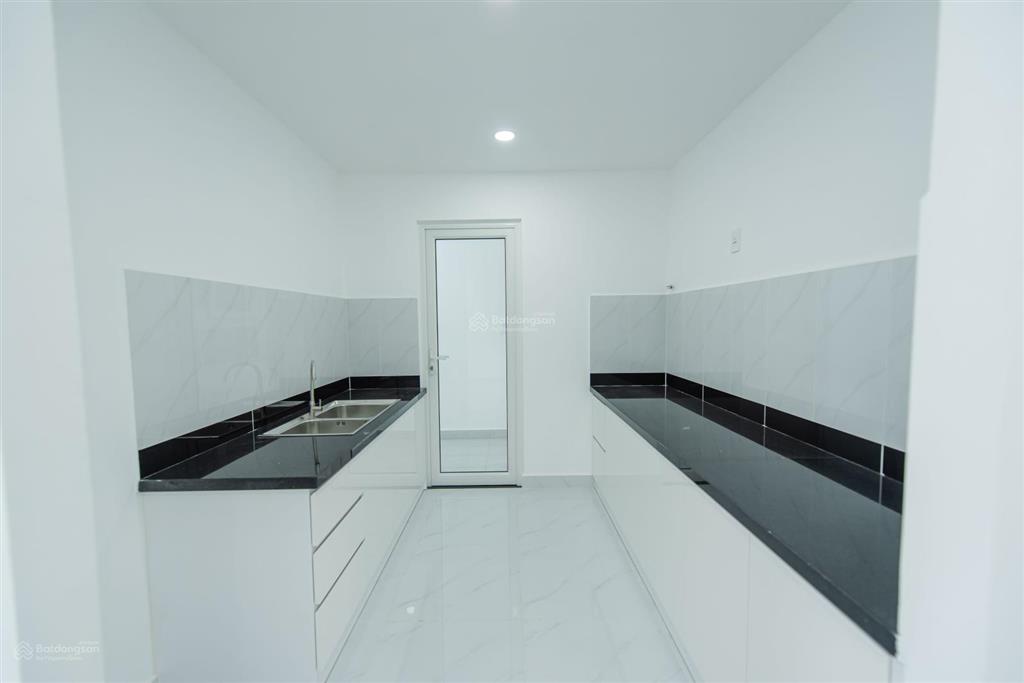 Căn hộ góc 2pn 2wc đặc biệt, 89m2, bàn giao thô, giá 2,4 tỷ dành cho gia chủ muốn tự làm nội thất