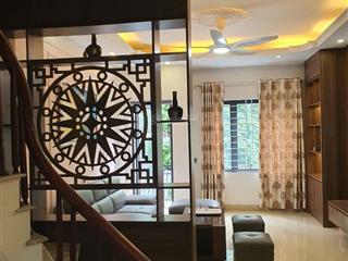 Chủ nhà đăng bán nhà trung tâm chợ xa la hà đông 4.5 tầng 50m²  20.5 tỷ.
