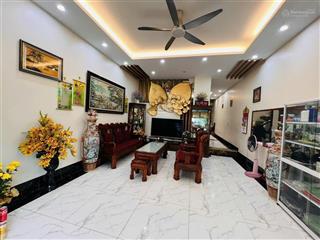 Bán nhà vũ trọng phụng ,thanh xuân, gần phố, lô góc 2 thoáng 41m2, ngõ 3,2m thông, 6 tầng mt 4,1m