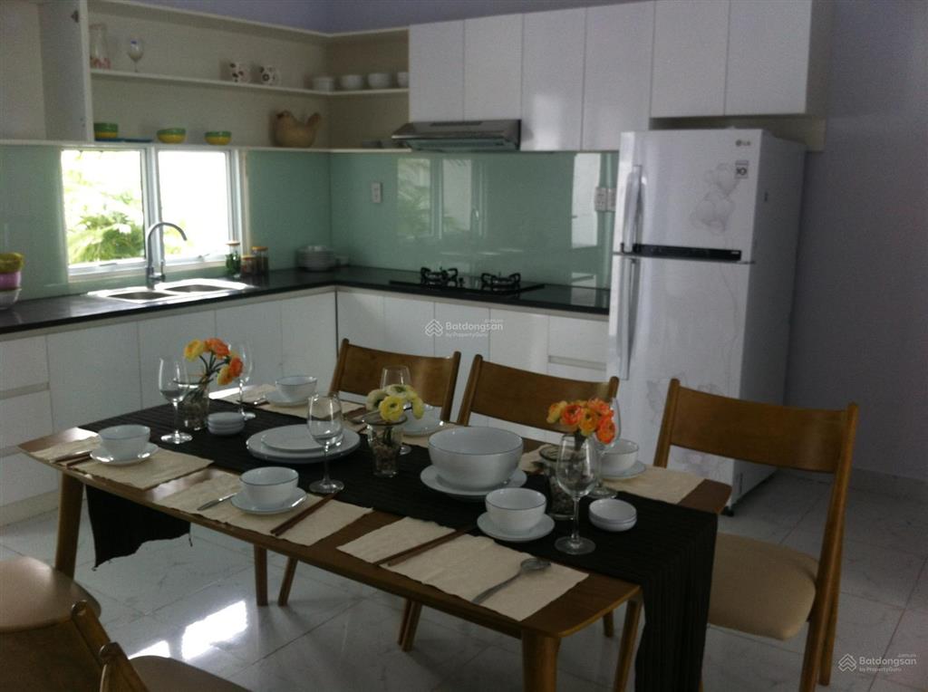 Chính chủ bán nhà mặt tiền đường khu dân cư lavila cát lái  tp hcm