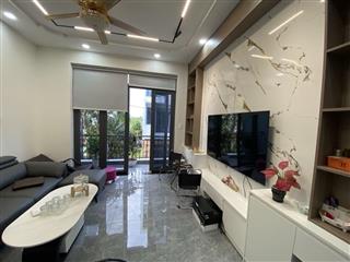 HƠN 5 TỶ – NHÀ 1 TRỆT 3 LẦU MỚI XÂY – FULL NỘI THẤT CAO CẤP – VIEW SÔNG & VINHOMES 