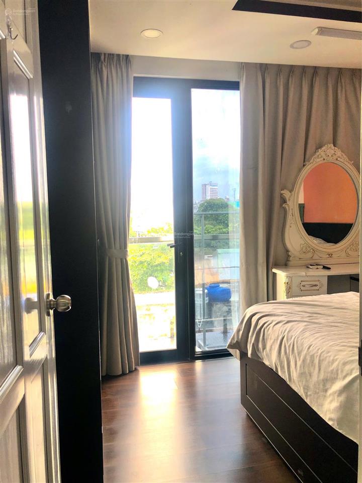 Căn hộ 1 phòng ngủ ban công, tách bếp, thang máy, bảo vệ 24/7 ngay toà nhà viettel quận 3