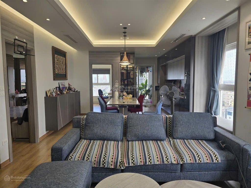 Sống chất giữa tây hồ căn góc vườn đào, view sông hồng & hồ tây hiếm có