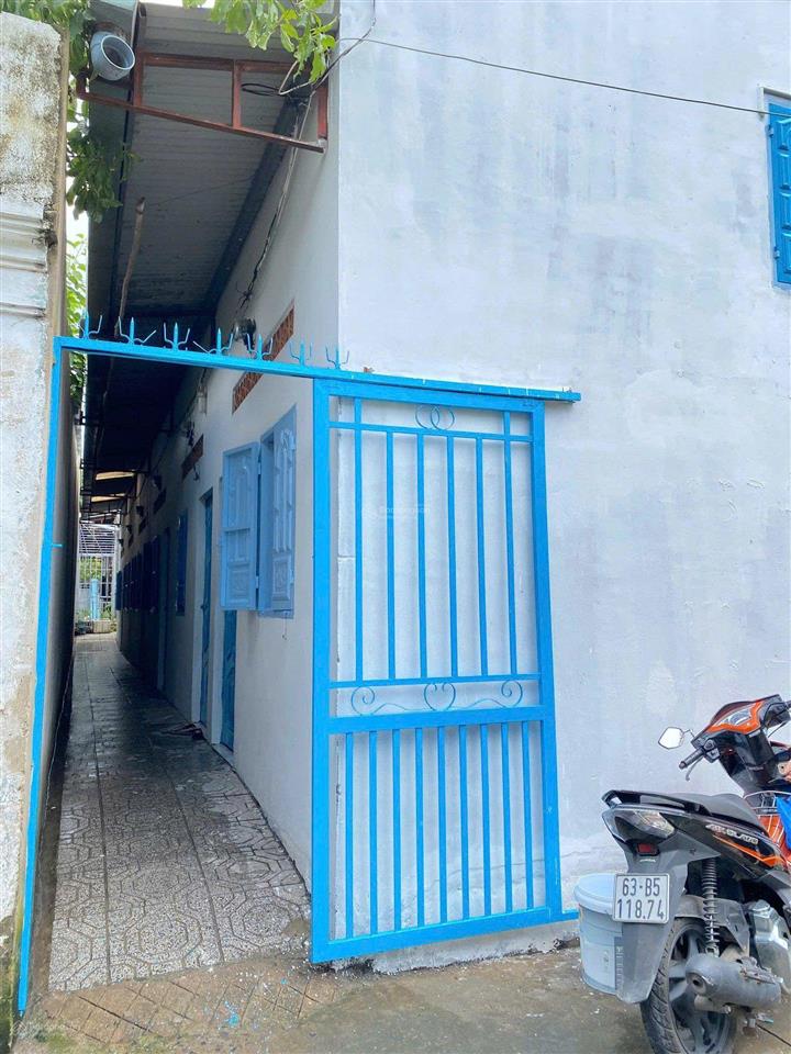 Chú minh cần sang gấp lại dãy trọ 125m full thổ cư sổ hồng riêng giá 2,75tỷ