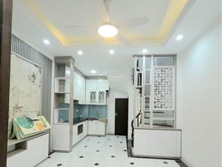 Nhà đẹp ở luôn mỹ đình, ô tô, kinh doanh, dân xây, 5 tầng, 5 phòng ngủ, giá chỉ 6.85 tỷ.