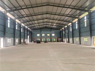 Cho thuê kho xưởng 1300m2 đại lộ thăng long
