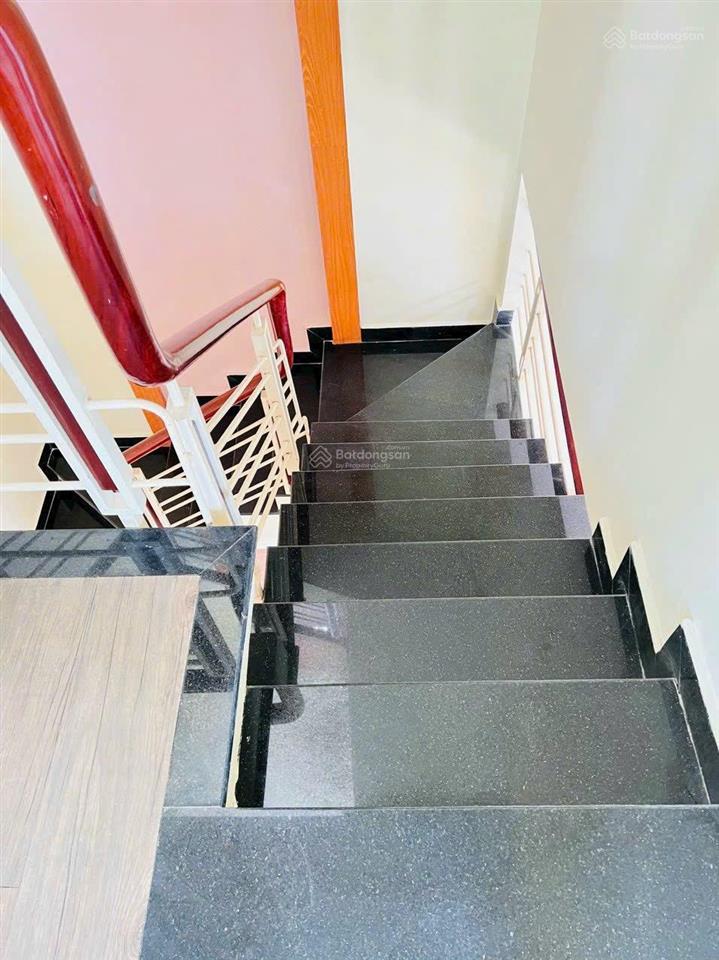 Biệt thự an phú đông, 245m2 trệt 2 lầu 4pn, 5wc, sân vườn