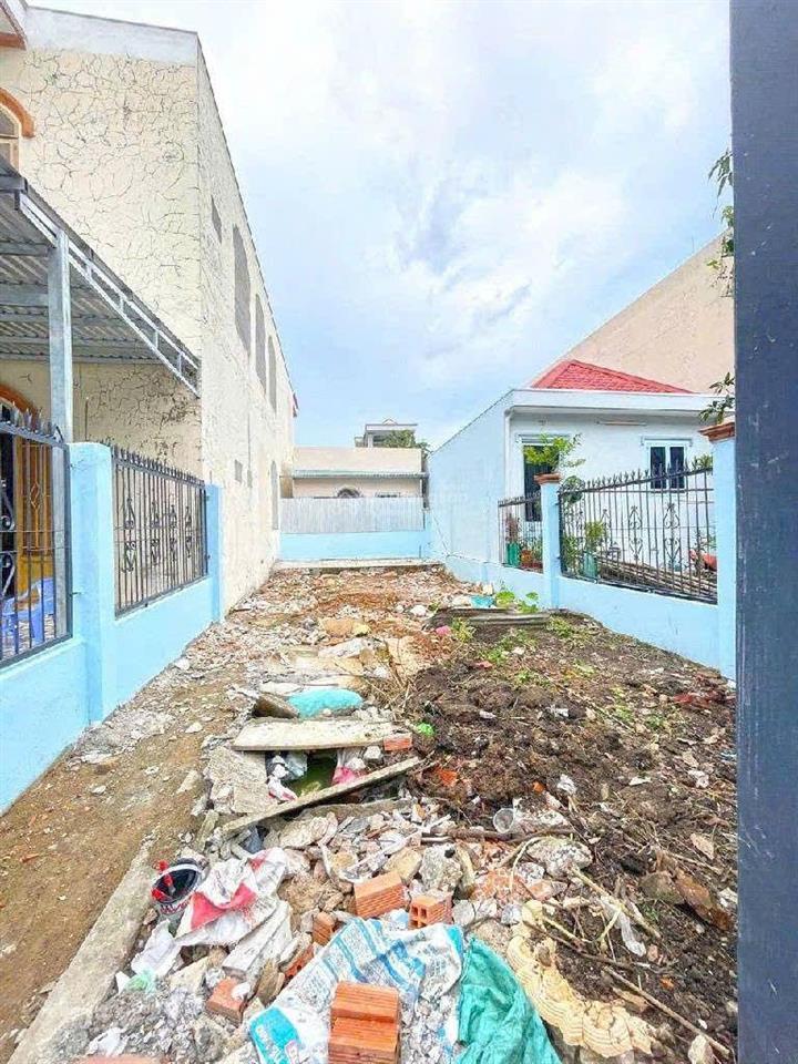 Nhỉnh 4 tỷ có đất 95m2 hxh sát mt huỳnh tấn phát, gần phú mỹ hưng, quận 7