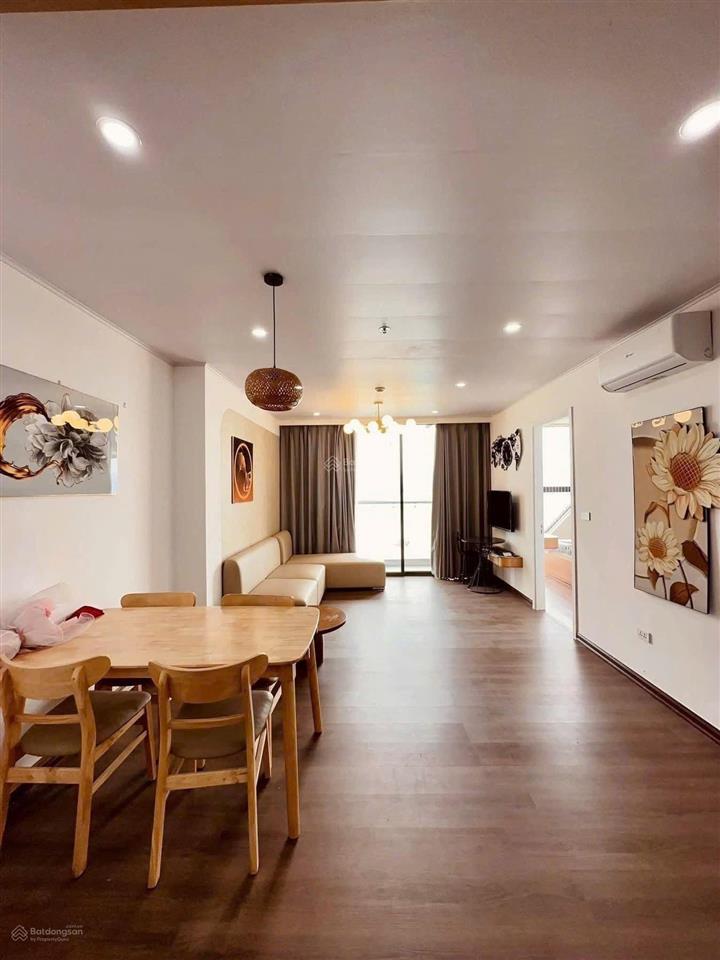 Tổng nguồn cc green diamond cần bán nhanh căn 2 ngủ 65m2 full đồ giá 3 tỷ