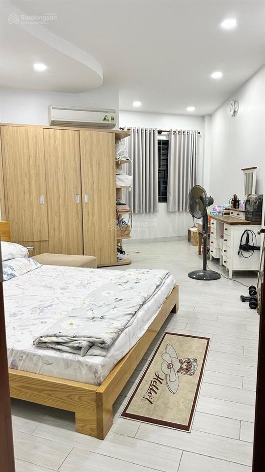 Nhà mới xây hiện đại 5 tầng đường 3/2 quận 11 (3,6x18 nở hậu 4,7), chính chủ