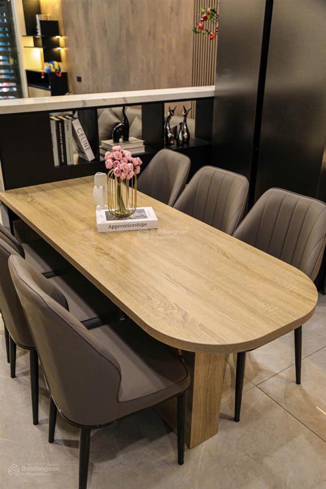 Bán căn hộ 3pn, 2wc, 112m2 tại chung cư 671 hoàng hoa thám, 9 tỷ vnd.  0386 220 ***