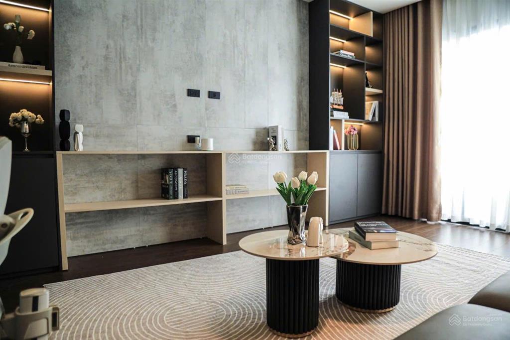 Bán căn hộ 3pn, 2wc, 112m2 tại chung cư 671 hoàng hoa thám, 9 tỷ vnd.  0386 220 ***