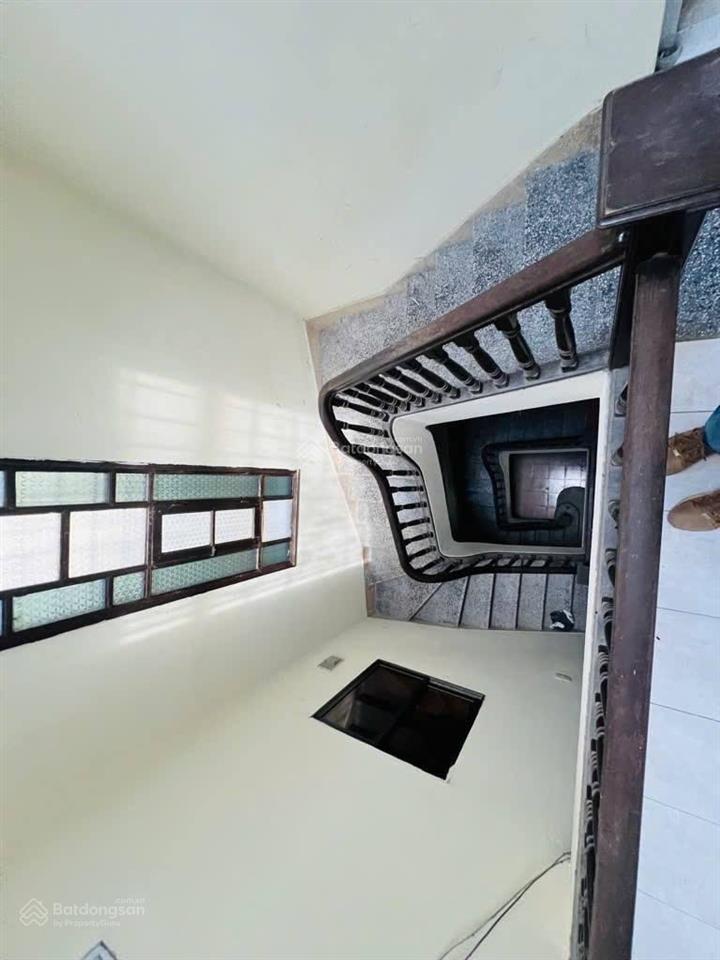 Bán nhà khương đình, 27,6 tỷ, 156 m2  phù hợp xây ccmn khai thác dòng tiền, chia 2 lô, hoặc để ở.