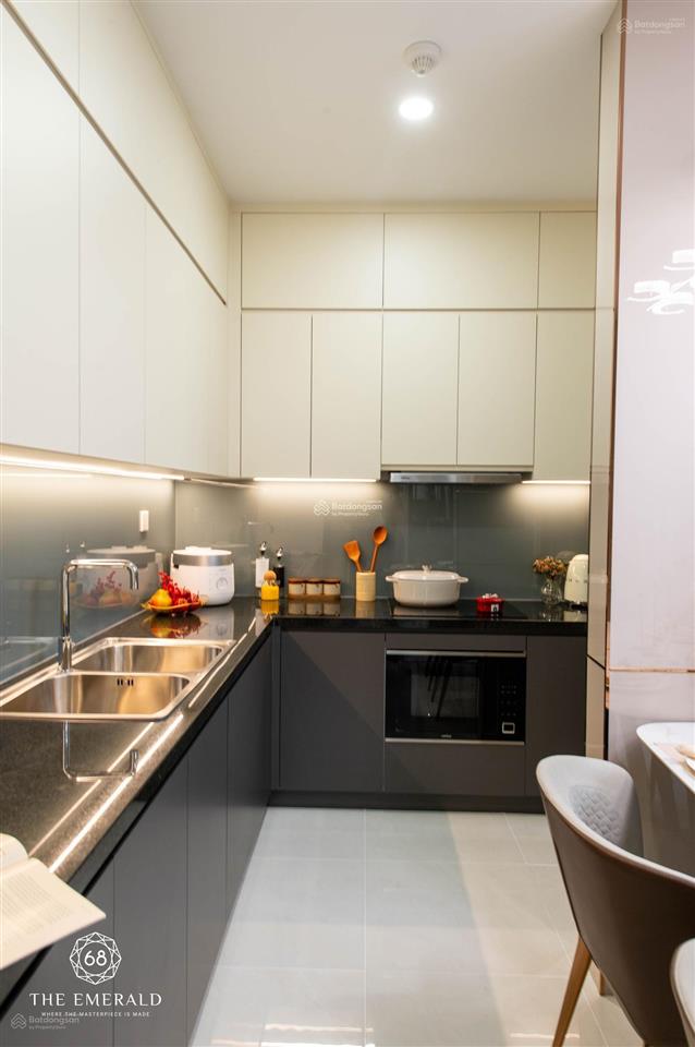 Cắt lỗ căn hộ emerald 68 2pn 2wc. căn đẹp giá tốt