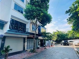 Bán nhà khu tđc mới tu hoàng 80m2 6t thang máy ô tô tránh 19,6 tỷ