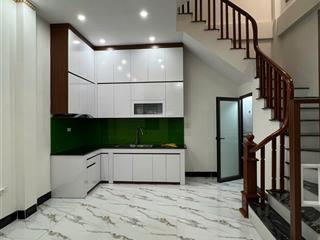 Bán nhà 5 tầng lô góc gần bể bơi đa sỹ kiến hưng hà đông về ở luôn