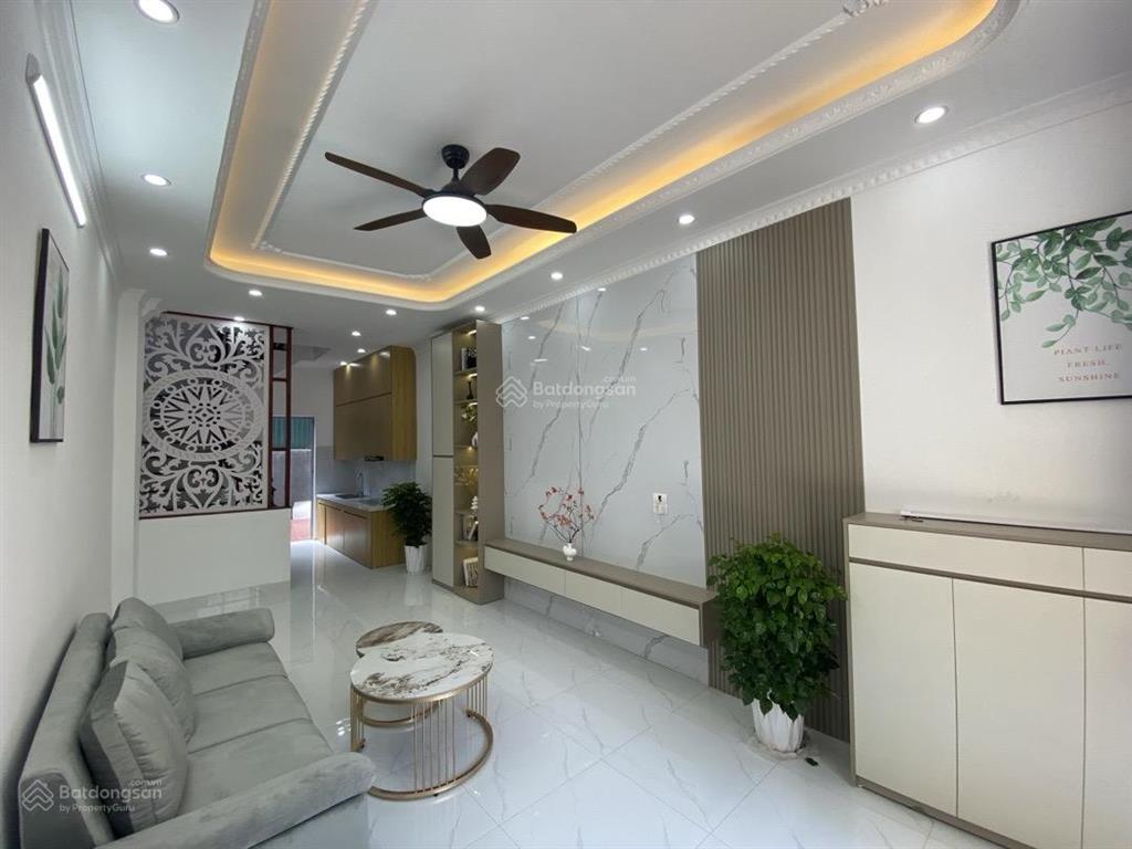 Bán nhà 5 tầng mới tinh nguyễn văn linh, thạch bàn, long biên giá chào 7.6 tỷ