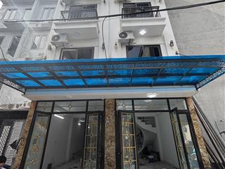 Bán căn nhà 4tầng full nội thất ô tô đỗ cửa tại đông la chỉ 2.9tỷ