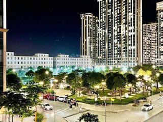 Chính chủ bán căn studio full nội thất mới  ban công rộng view công viên ocp 1 gia lâm, hướng đn
