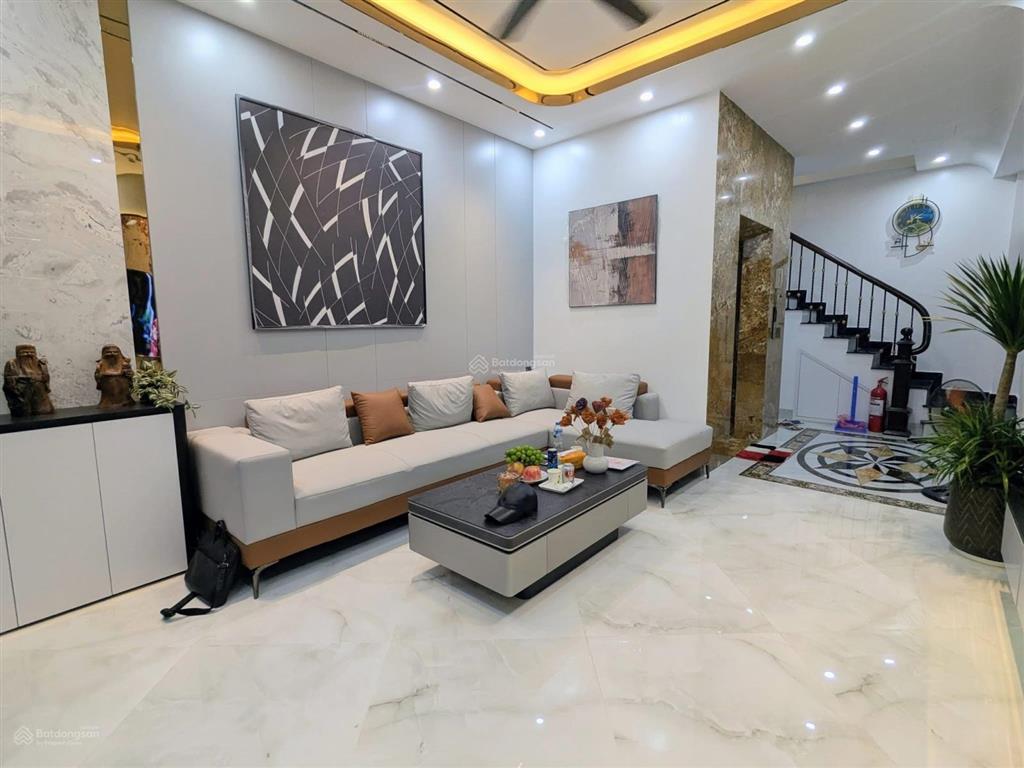 Mai động  lô góc  ngõ thông  ô tô lùi cửa  thang máy  full nội thất hoàng gia