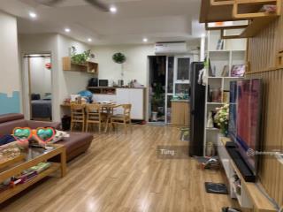Chính chủ cần bán căn góc chung cư vp3 linh đàm, 72m2  2 phòng ngủ view hồ linh đàm