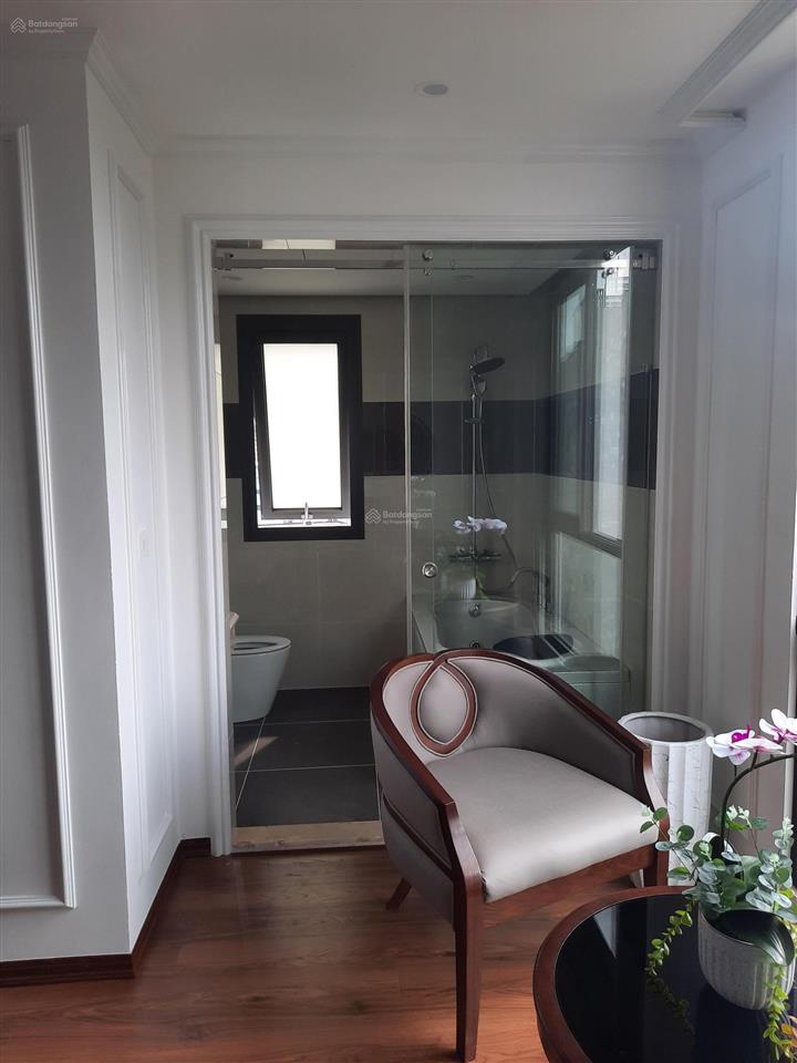 Bán tòa khách sạn 200 tỷ . mp nguyễn hoàng nam từ niêm