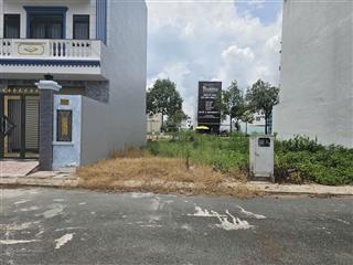 Mình bán đất đẹp, hiếm, ngang 6m, giá rẻ, trong khu đô thị five start eco city long an chỉ 2.7 tỷ