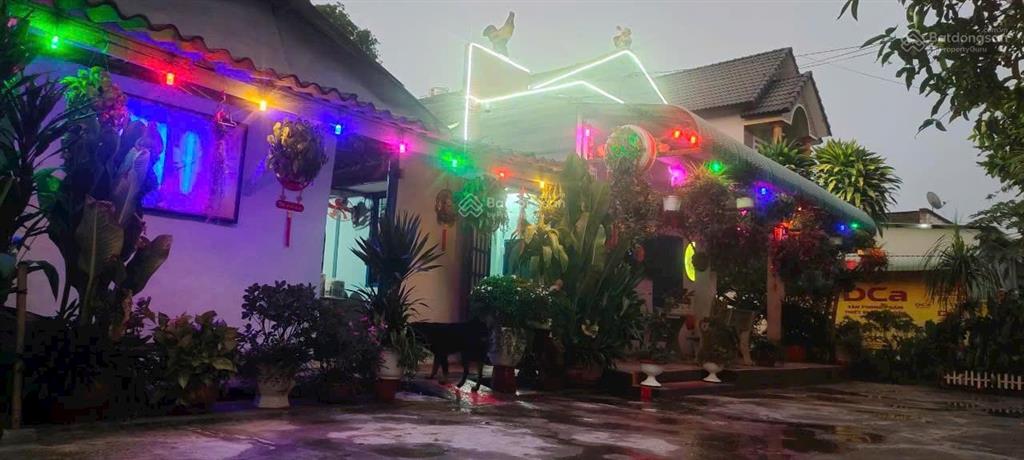 Nhà vườn củ chi diên tích rông lớn giá rẻ khu dân cư đông đuc