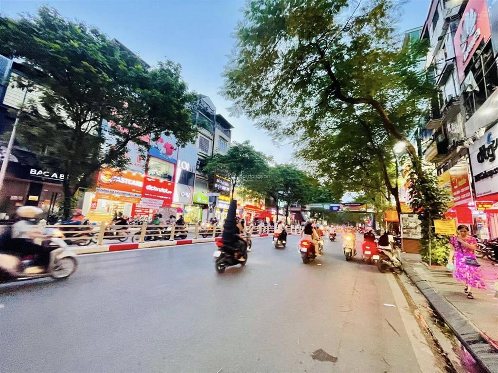 Mặt phố thái hà vỉa hè rộng kinh doanh đỉnh  dòng tiền 40tr/ tháng
