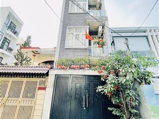 Bán nhà mặt tiền phó đức chính, p1 bình thạnh sát q1, 4 tầng 5pn 5wc giảm 300tr còn 14.5 tỉ
