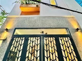 Xvnt p25 bình thạnh  nhà đẹp full nt  18m (3.3 x 5.5)  2 tầng 2pn  3.xx tỷ