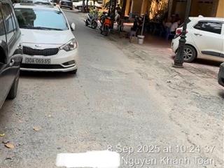Gà đẻ trứng vàng, trung tâm cầu giấynguyễn khánh toàn cực hiếm