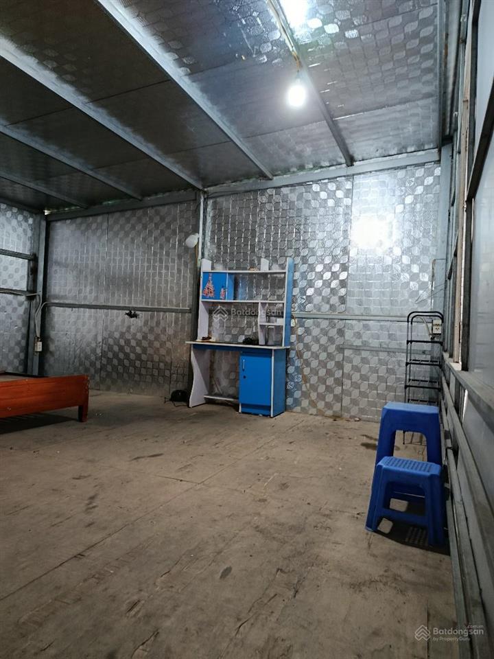Chính chủ cho thuê nhà kho xưởng 50m2 + 20m2 gác xép