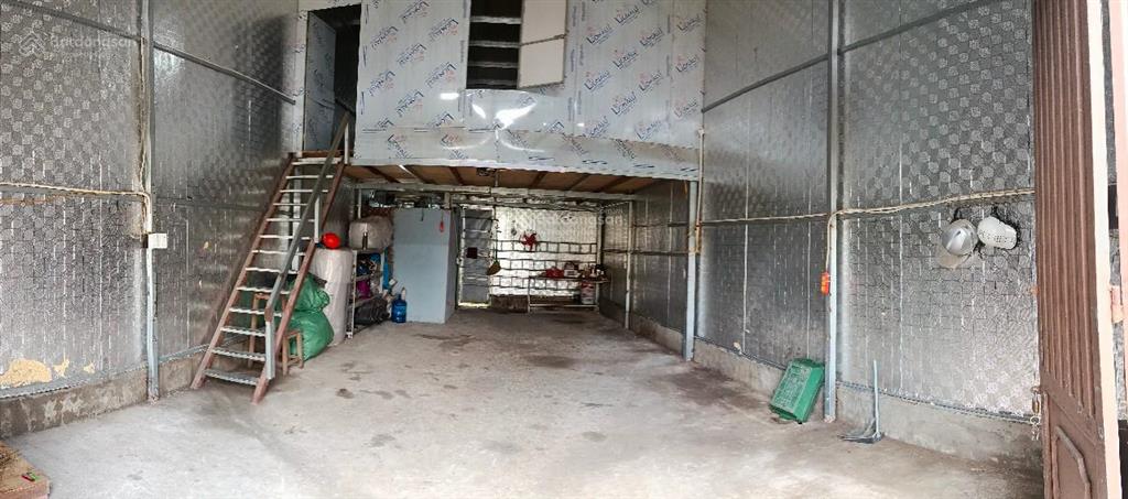 Chính chủ cho thuê nhà kho xưởng 50m2 + 20m2 gác xép