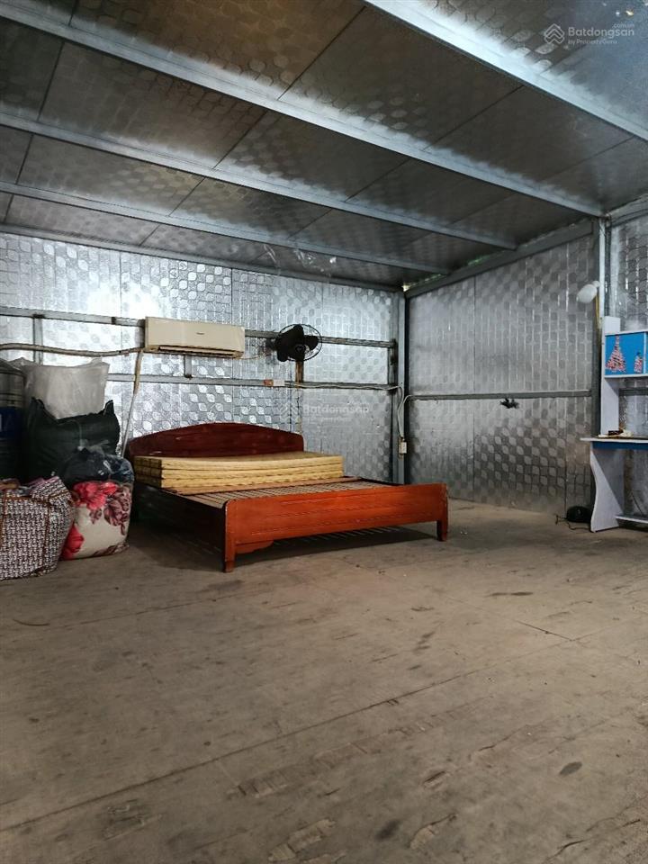 Chính chủ cho thuê nhà kho xưởng 50m2 + 20m2 gác xép