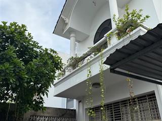 Bán biệt thự 3 tầng, 167m2, giá 21 tỷ tại thạnh mỹ lợi, thủ đức, hcm