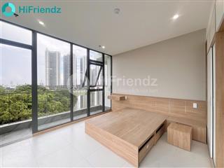 Căn hộ , phòng ngủ bancol tách bếp , ngay sát bên cầu tân thuận  quận 7